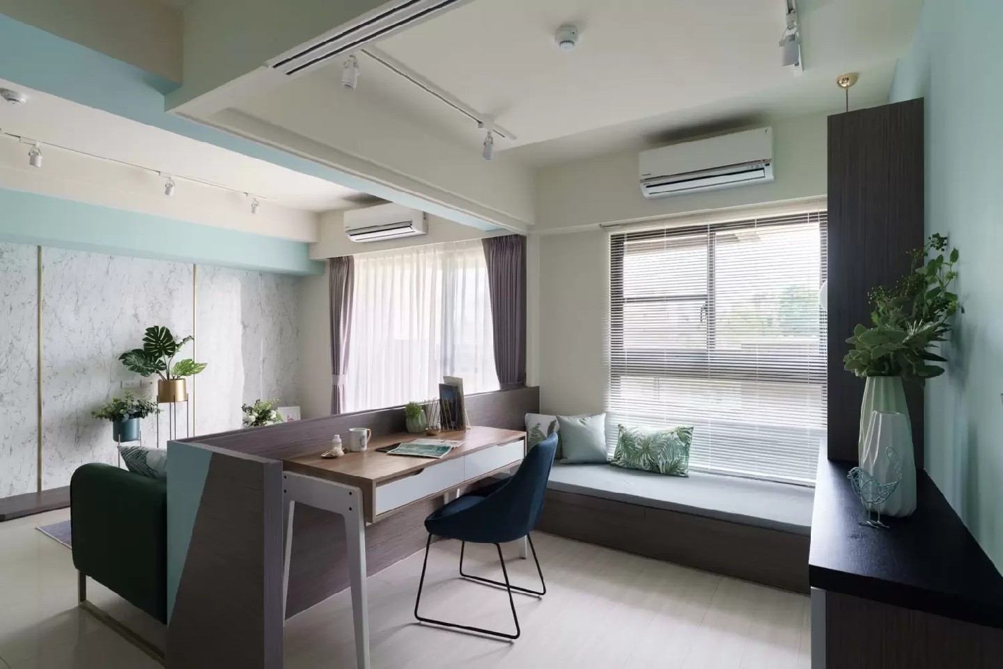 現(xiàn)代北歐風(fēng)格效果圖賞析 漸變藍(lán)的純凈空間 現(xiàn)代北歐風(fēng)格效果圖賞析 漸變藍(lán)的純凈空間