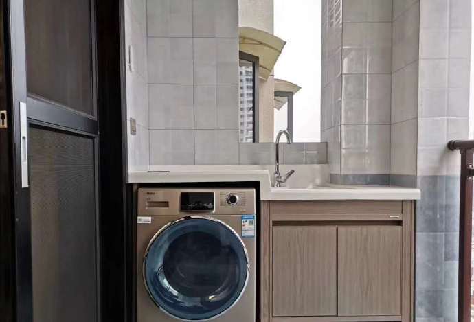 [裝修案例]現(xiàn)代簡(jiǎn)約風(fēng)格裝修效果圖 靜心盡力，萬(wàn)物有聲 